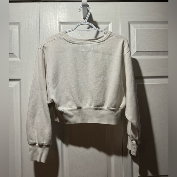 Aritzia TNA Cropped Sweatshirt - Picture 2 of 3